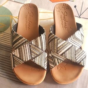 Women's Skechers Sandals, size 8